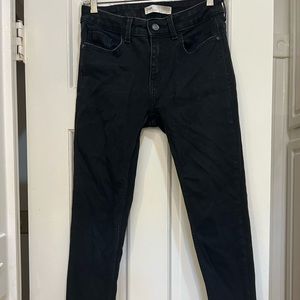 Zara Sz. 4 Black Skinny/Straight Jeans - Raw Hem - Ankle Length